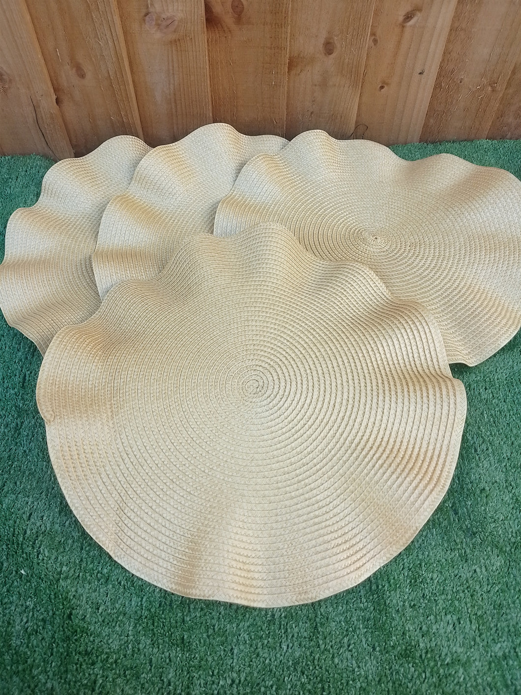 Light Gold Dubai Placemats x4