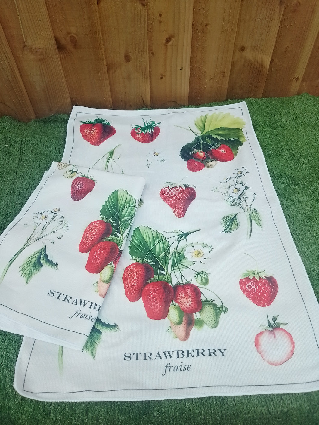 Strawberry Tea towels x 2