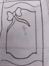 Load image into Gallery viewer, Red Bow Mats
