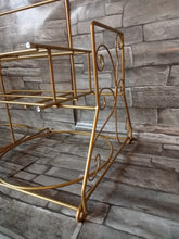 Load image into Gallery viewer, New Design Dinner Stand / Plate Rack - GOLD
