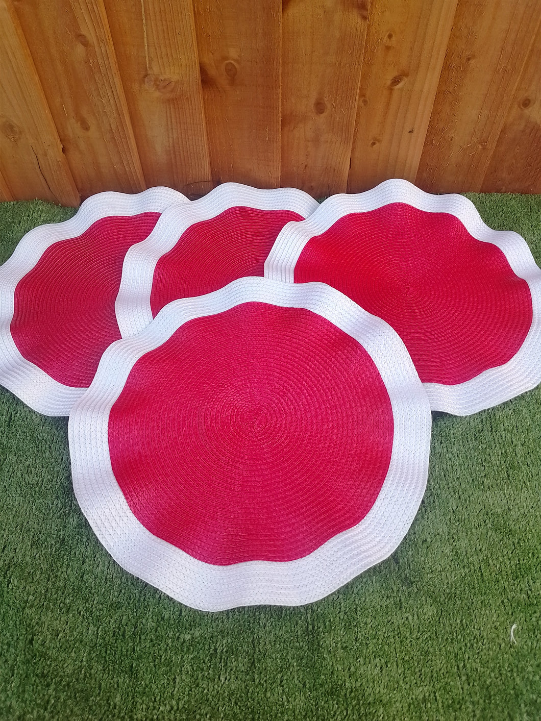 Red & white Dubai Placemats x4